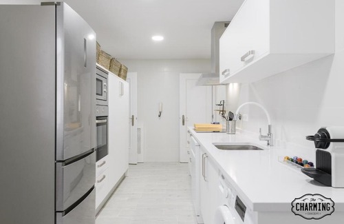 Arapiles Apartment | Relaxing San Bernardo Retreat with Breakfast & Hot Tub