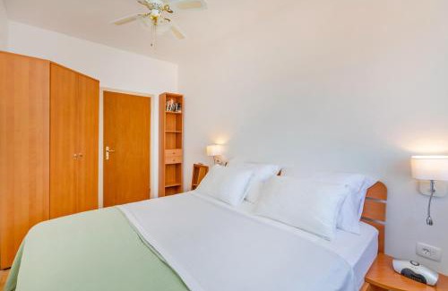 Lozica Apartment | Beautiful Seafront Retreat at Villa Mara - Guest Rated 9.4