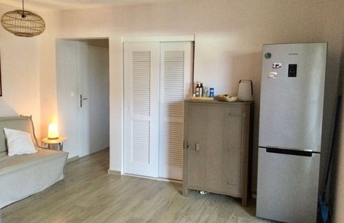 Cul de Sac Apartment | Oceanfront Studio Retreat in French Cul de Sac - Rated 10/10