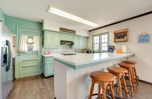 Shell Knob House | Inviting Shell Knob Home: Spa, Breakfast & a 9.4 Rating!