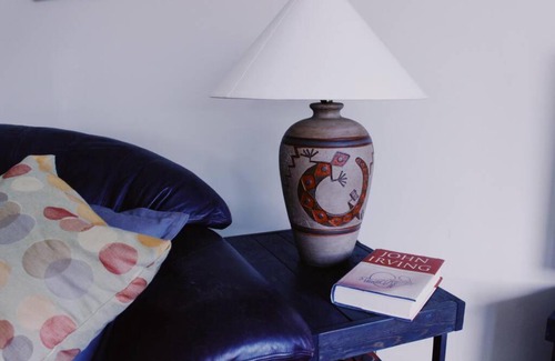 Whitehall House | Contemporary Mountain Retreat - Pet & Child Friendly Stay