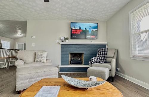 Shelbyville House | Ideal Family Retreat: 4-Star Rating with Perfect Reviews