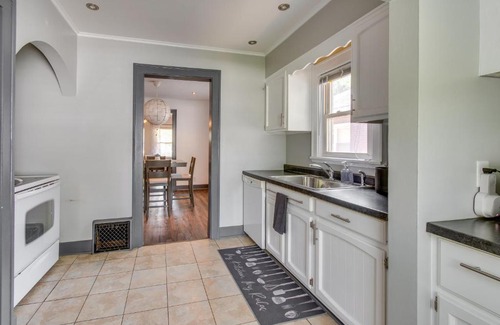 Springfield House | Family-Friendly Springfield Home Just 2 Miles to Downtown