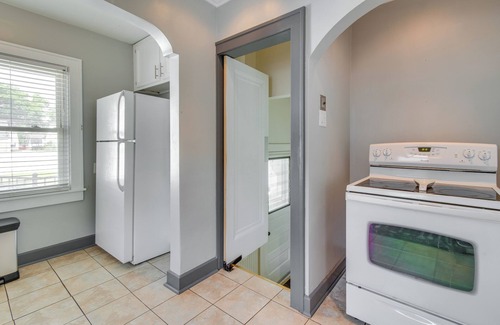 Springfield Cottage | Cozy Springfield Home: Family-Friendly & Close to Downtown
