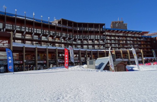 Arc-2000 Apartment | Cozy Studio Les Arcs 2000 with Kitchen & Pet-Friendly Perks