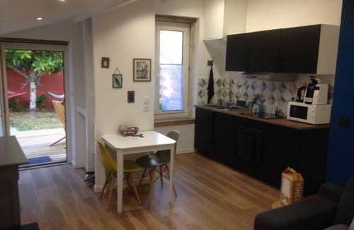 Saint-Laurent-de-Medoc Apartment | Inviting Studio in the Heart of Medoc with Pool & Views