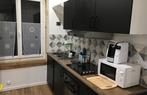 Saint-Laurent-de-Medoc Apartment | Inviting Studio in the Heart of Medoc with Pool & Views