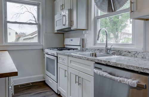 Aberdeen House | Charming stay by NYC and beaches