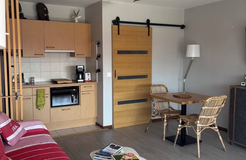 La Baule-Escoublac Apartment | Idyllic Studio with Ocean View near La Baule Port