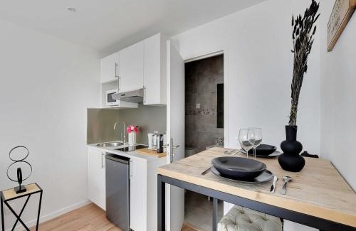 Le Kremlin-Bicetre Apartment | Charming Studio 2P- Next Paris