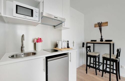Le Kremlin-Bicetre Apartment | Charming Studio 2P- Next Paris