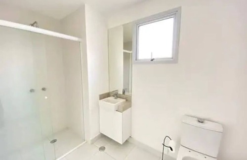 Belem Apartment | Convenient Studio Steps from Metro Belém, Pet Friendly