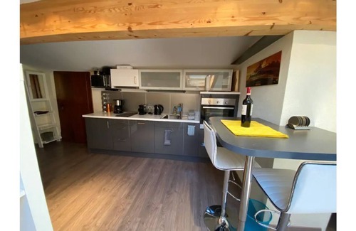 Medraz Apartment | Cozy Studio with Ocean View & Spa Amenities Await You