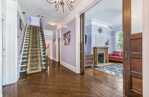 Mid-City Hotel | Charming Vacation Studio on Canal Street with Kitchen Access