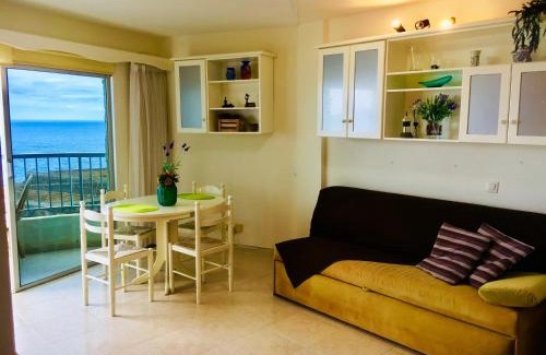 San Marcos Apartment | Cozy San Marcos Studio with Pool and Sea View