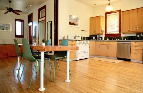 Bouldin Apartment | Charming studio in delightful Austin