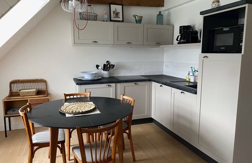 Sauzon Apartment | Oceanfront Studio Sauzon: Ideal Getaway for Two