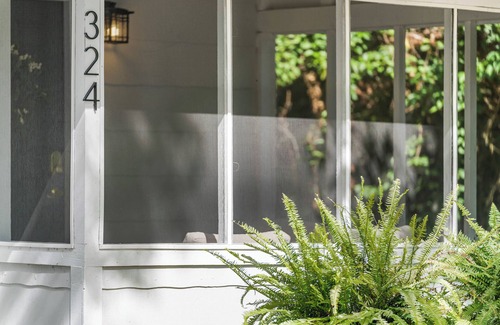 Kingston Apartment | Charming studio in welcoming Daytona Beach with WiFi, AC
