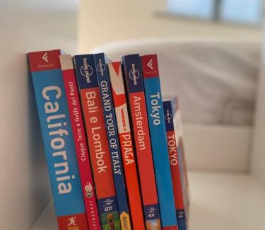 Pero Apartment | Cozy Studio Near Fiera with Terrace and Breakfast Included