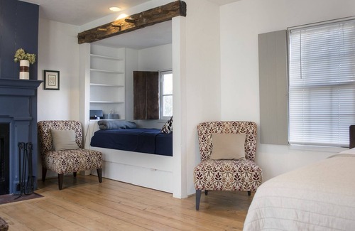 Canfield Apartment | Charming Studio