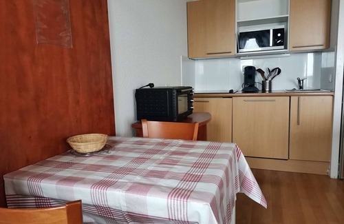 La Mongie Apartment | Cozy Studio La Mongie: Ideal for 3, Pet-Friendly Retreat