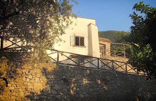 Gragnano Apartment | Cozy Studio in Castello with Parking & Pet-Friendly Amenities