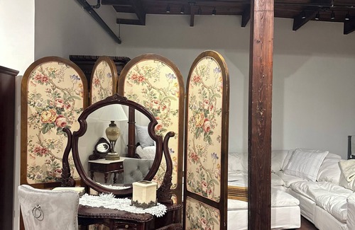 Sunshine Apartment | Charming studio with AC & WiFi in Historic District of Plaquemine