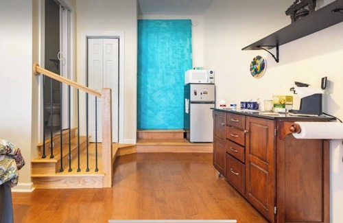 Skyland Apartment | Charming studio with WiFi and AC near Asheville airport