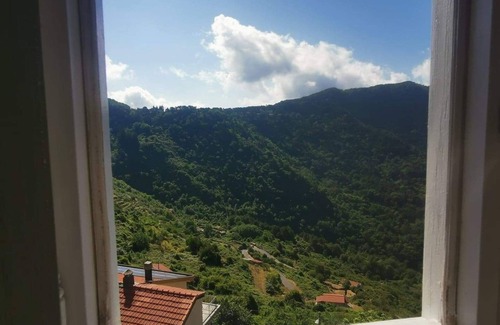 Bajardo Apartment | Stylish Apartment with Breakfast & Views in Historic Street