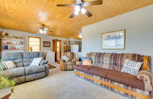 Subiaco House | Pet-Friendly Subiaco Getaway by the Arkansas River