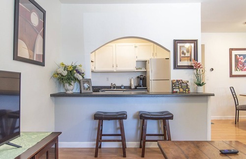 North Mountain House | Cozy Suite with Lake View in North Central Phoenix