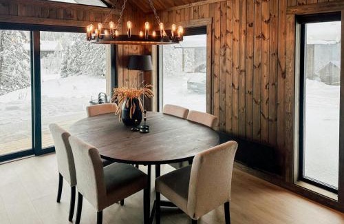 Gol Municipality House | Charming Summer Farm Hut At Sjusjøen