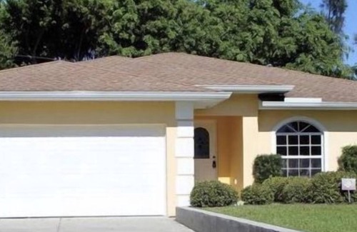 South Sarasota House | Bright Getaway Near Siesta Key Beach and Downtown Sarasota