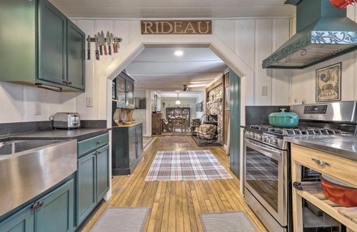 North Sutton House | Cozy Sutton Cottage - Steps from Lake and Farm Adventures!