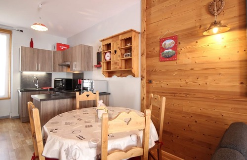 Mont-Dore Apartment | Cozy Apartment Le Mont-Dore: Family-Friendly Retreat
