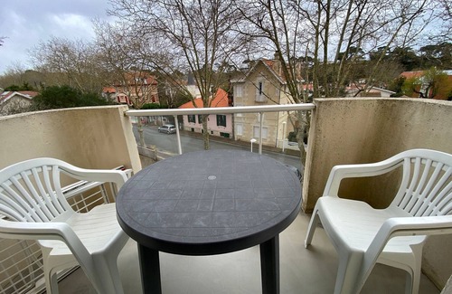 Arcachon Apartment | Oceanfront 1-Bedroom Apartment Arcachon - Rated 10/10