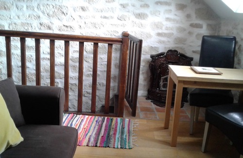 Echarcon Cottage | Peaceful T2 Retreat - Fully Equipped for Your Stay
