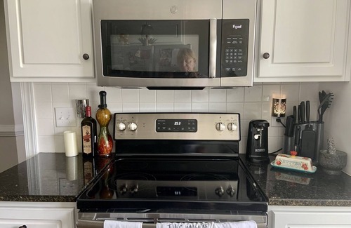 North Augusta House | New Townhome Master Week Rental with Top Review Score
