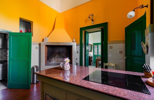 Cutrofiano Villa | Traditional Villa Escape in Salento, Surrounded by Vineyards