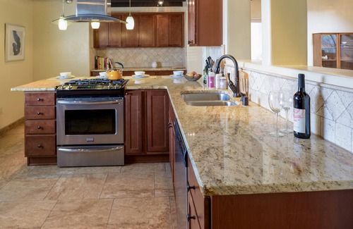 Albuquerque House | Peaceful Nob Hill Home with Spa & Family Amenities
