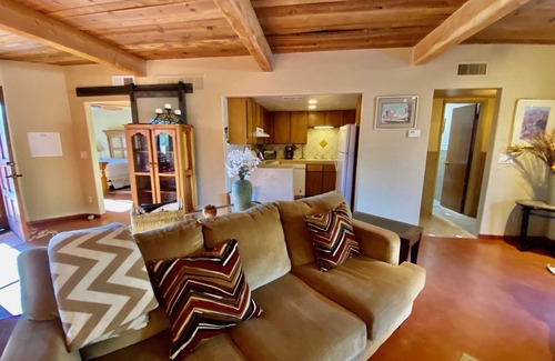Tubac Villa | Pet-Friendly Tubac Villa with Spa & Pool at Golf Resort