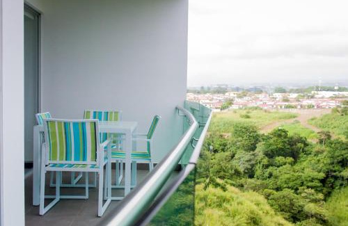Pavas Apartment | Family-Friendly Two Bedroom Apartment with Pool Access