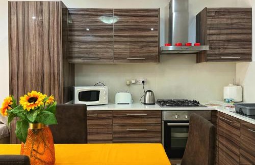 Pieta Apartment | Family-Friendly Two Bedroom Apartment with Great Amenities