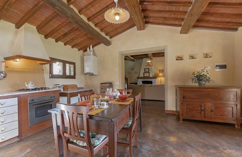 Buonconvento Other | Inviting Two-Level Renovated Hay-Loft with Pool Access