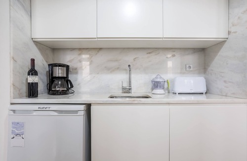 Centro / Baixa Apartment | Unique Downtown Flat with Spa & Breakfast - Rated 10/10