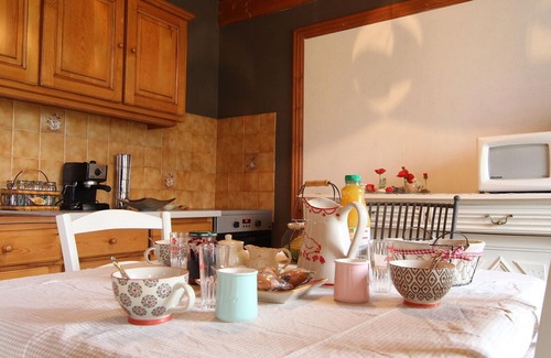 Saint-Paulien Cottage | Gite Saint-Paulien: Family Friendly Retreat with Spa Access