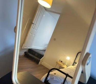 Dunmurry House | Elegant Victorian Terrace in South Belfast - Rated 9.9/10