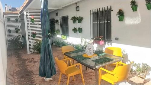 Encinarejo de Cordoba Villa | Modern Villa with Private Pool and Terrace in Encinarejo