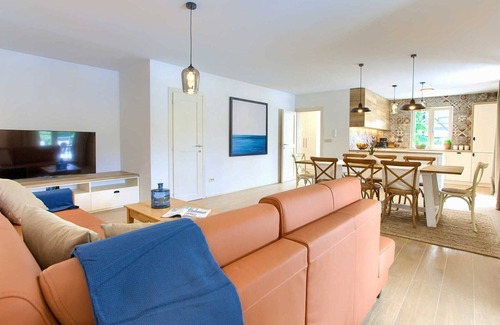 Rasopasno Villa | Villa Adria: Heated Pool & Oceanfront Bliss Awaits You