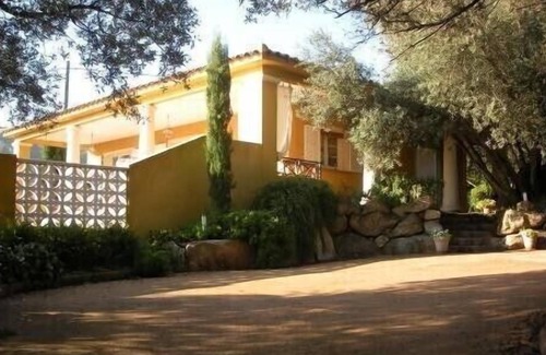 Conca House | Idyllic Villa Near Beaches with Ocean Views & Private Pool